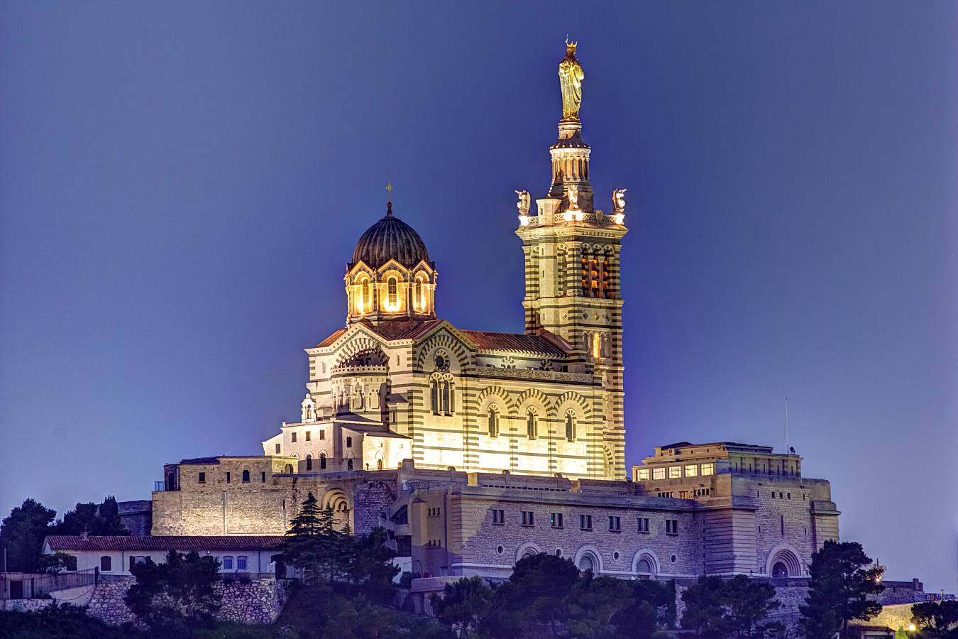 Bonne Mère à Marseille Bonne Mère à Marseille