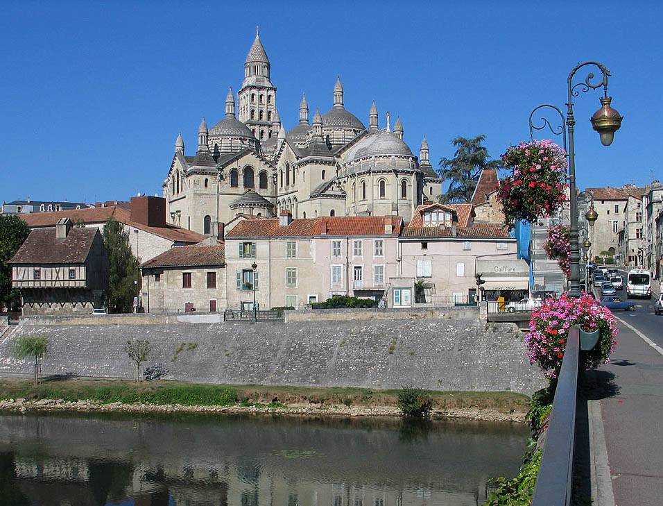 Visiter Périgueux - Cathédrale Saint Front Visiter Périgueux - Cathédrale Saint Front