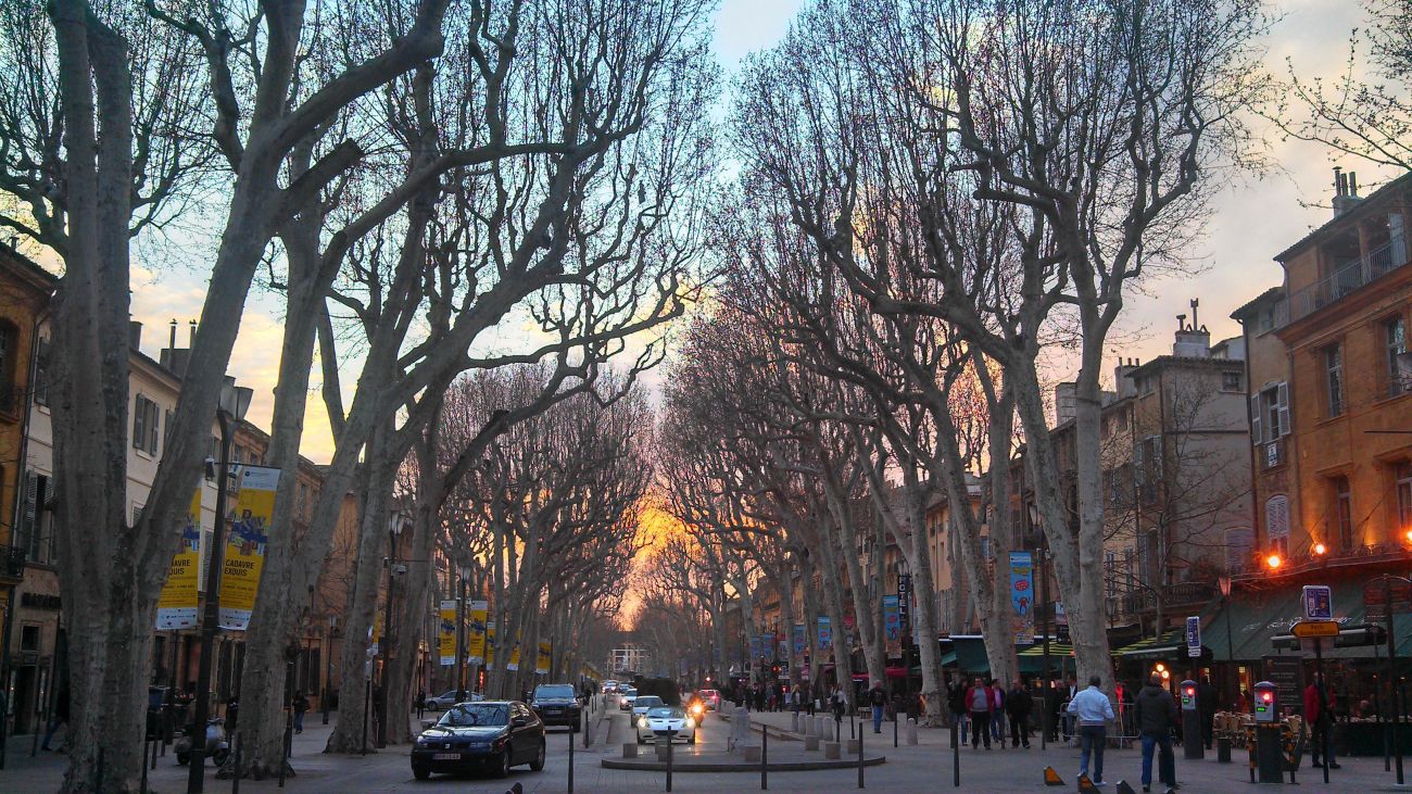 Visiter Aix-en-Provence - Cours Mirabeau Visiter Aix-en-Provence - Cours Mirabeau