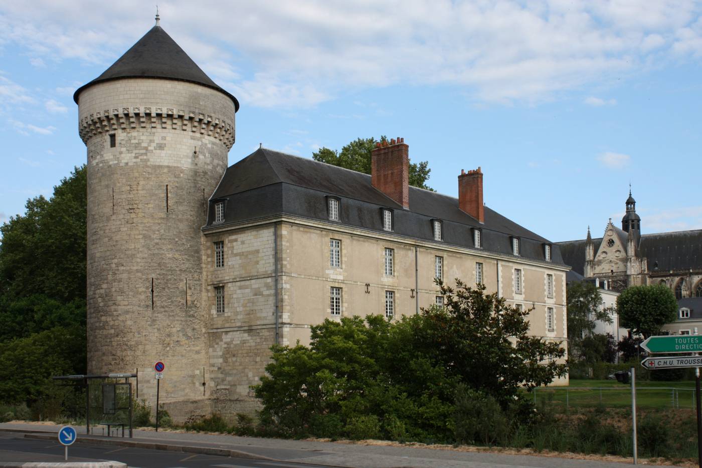 Visiter Tours et son château Visiter Tours et son château