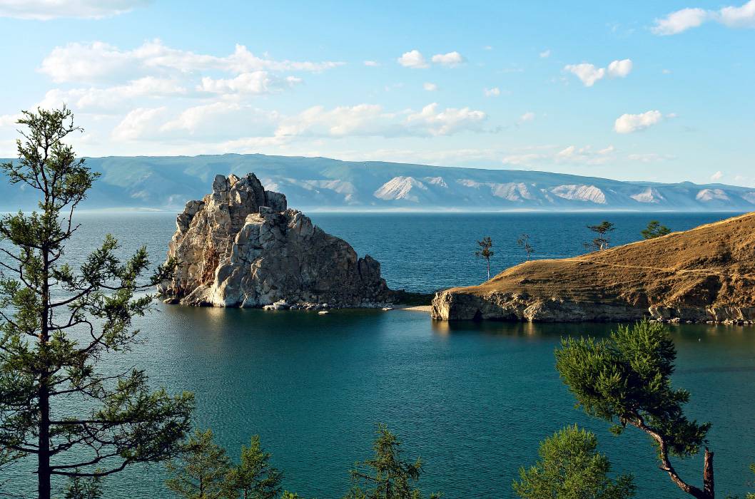 Lac Baïkal - Sur le Transsibérien Lac Baïkal - Sur le Transsibérien