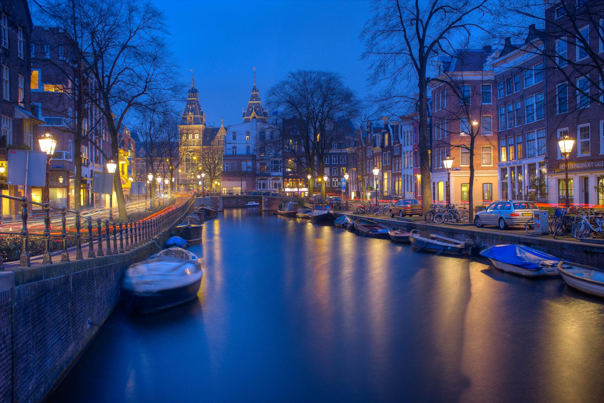 Les canaux à Amsterdam Les canaux à Amsterdam