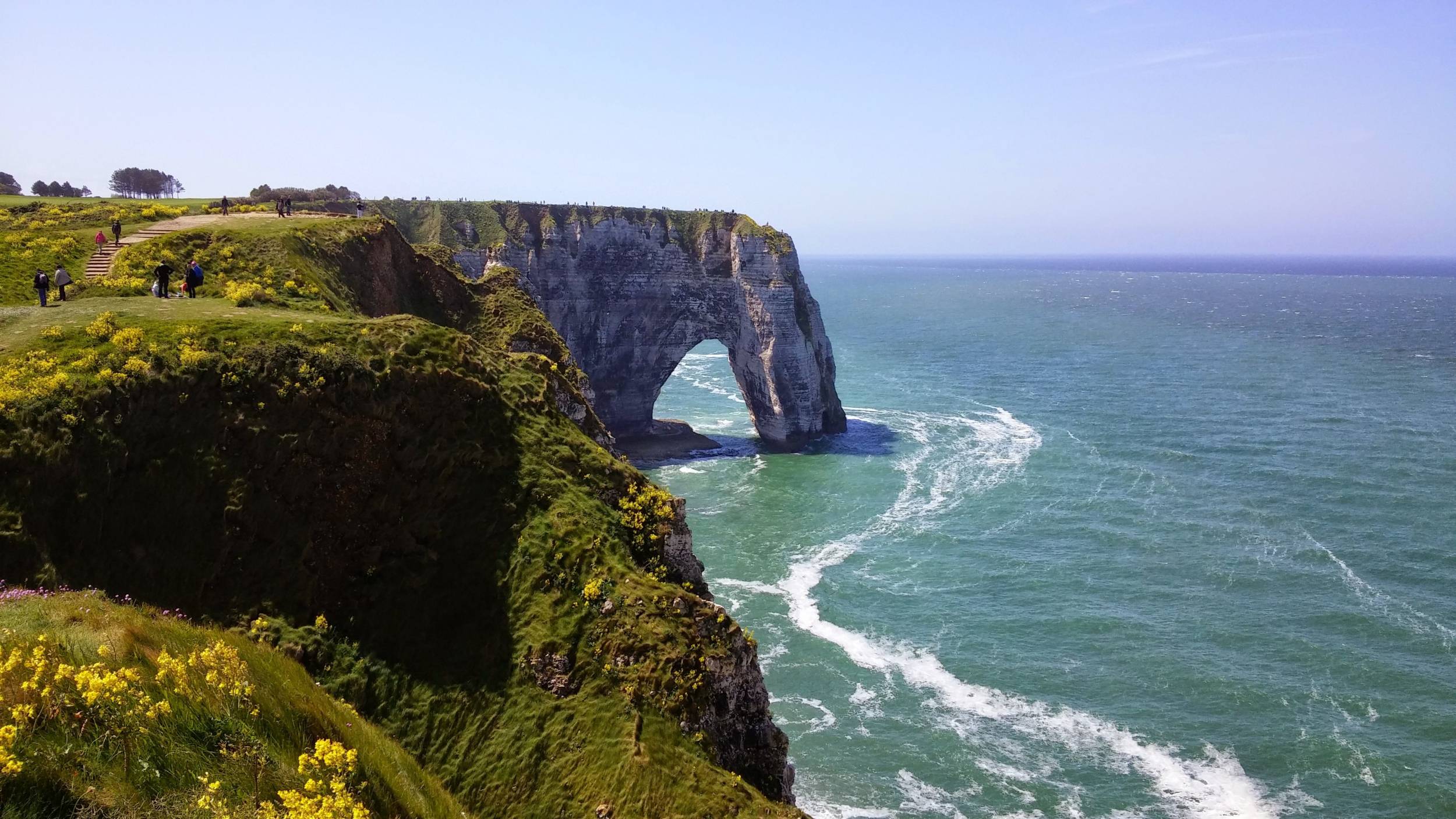 Les falaises d''Etretat Les falaises d''Etretat
