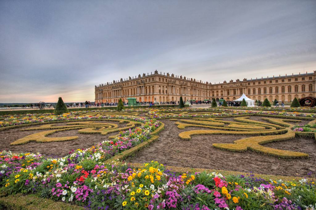 Extérieur du Château de Versailles Extérieur du Château de Versailles