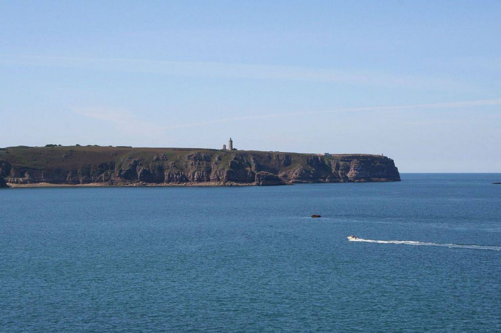 Le Cap Fréhel depuis le Fort La Latte Le Cap Fréhel depuis le Fort La Latte
