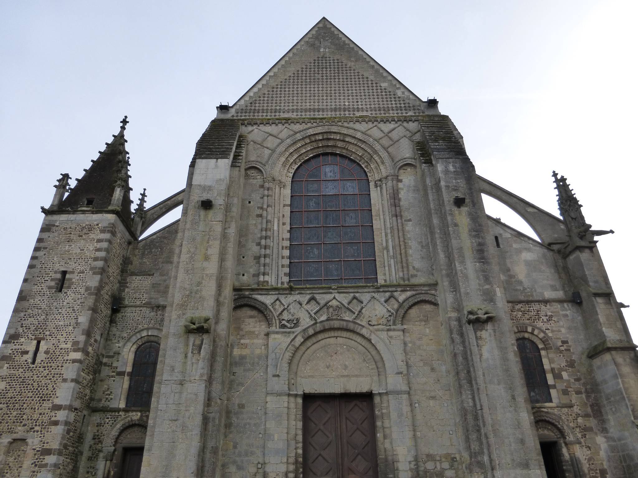 Cathédrale SaintJulien au Mans Découvrir l'édifice splendide dans la