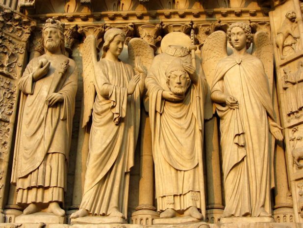 Statue de la Cathédrale Statue de la Cathédrale